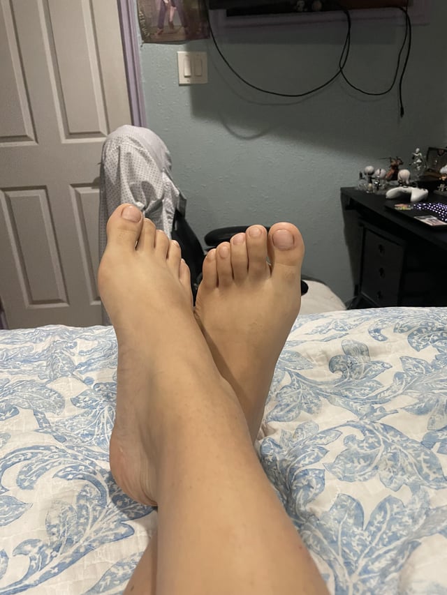Latino foot fetish Nude minnie mouse